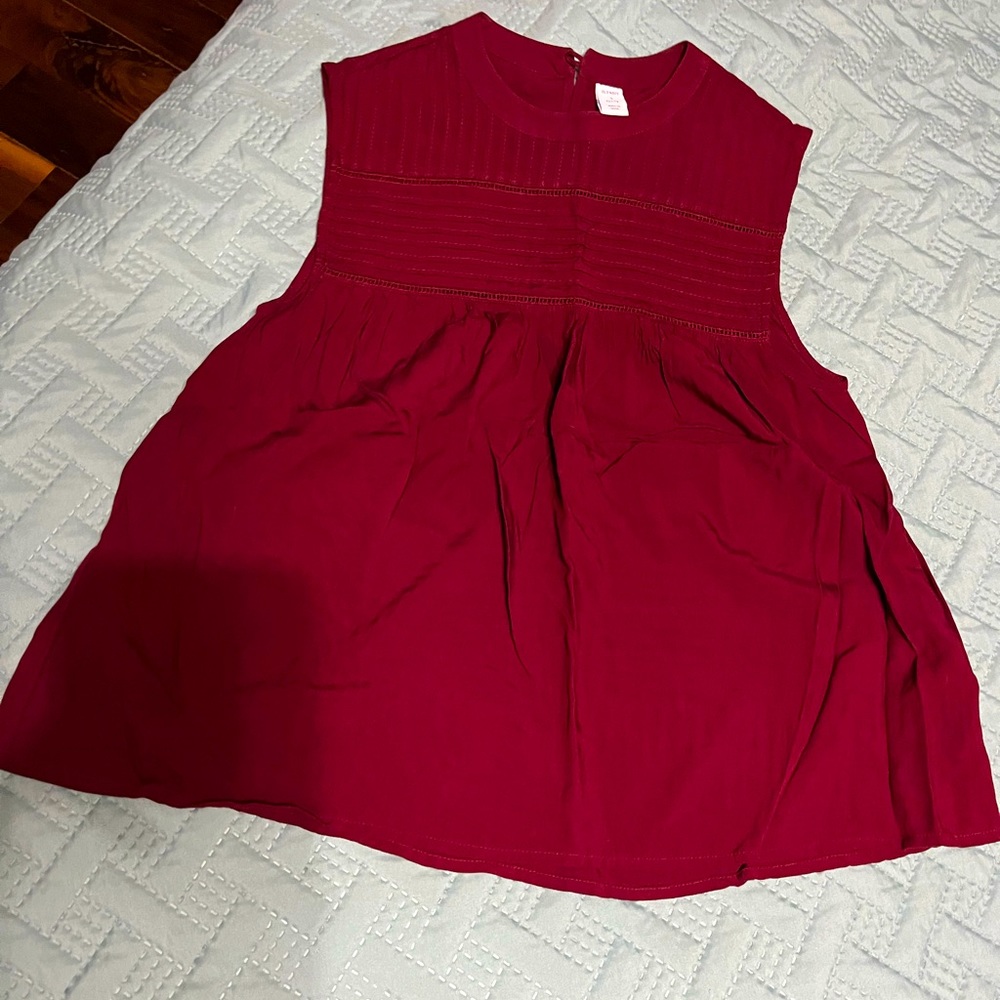 Old Navy Cropped Flowy Top